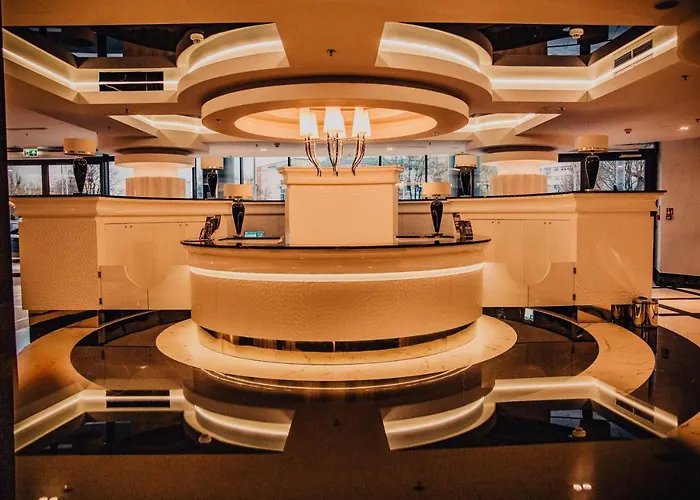 Jbhotels Premium Hanza Tower