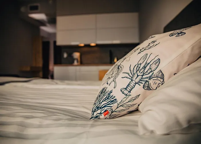 Jbhotels Premium Hanza Tower דירה 4*