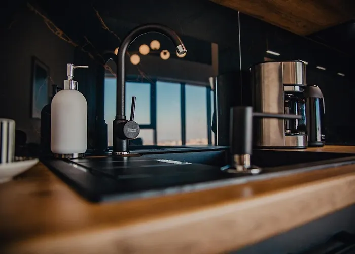 Jbhotels Premium Hanza Tower 4* שצ'צ'ין